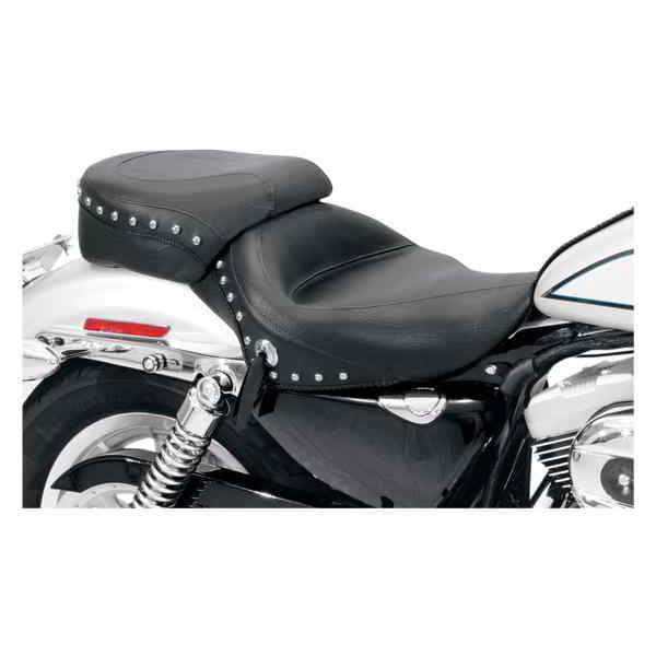 取寄せ ワイドビンテージソロシート マスタング Wide Studded Solo Seat - XL '04+ 76153 08040303