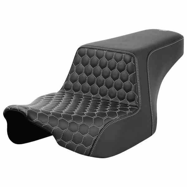 【並行輸入品】 サドルマン ステップアップシート - フロントハニカム - シルバーステッチ - FL 23-24 823-07-17705 08011829